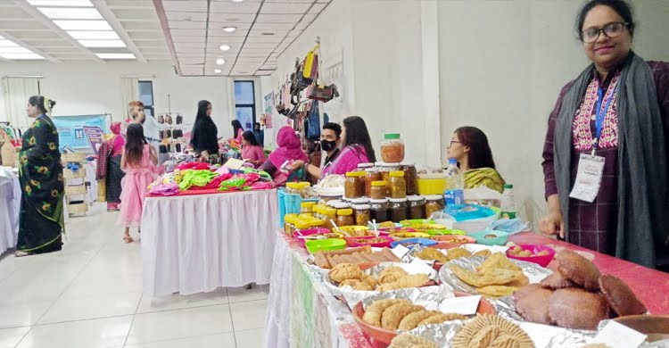 নারী উদ্যোক্তাদের সহযোগিতায় ‘উদ্যোক্তা হাট’