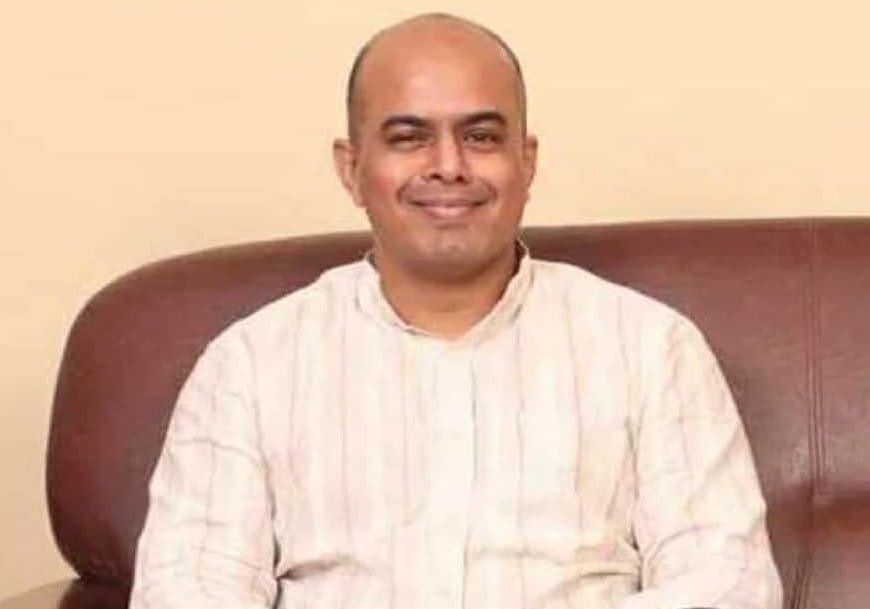 *সাবেক রেলমন্ত্রী জিল্লুল হাকিমের ছেলেসহ ২৯ জনের বিরুদ্ধে গ্রেপ্তারি পরোয়ানা*