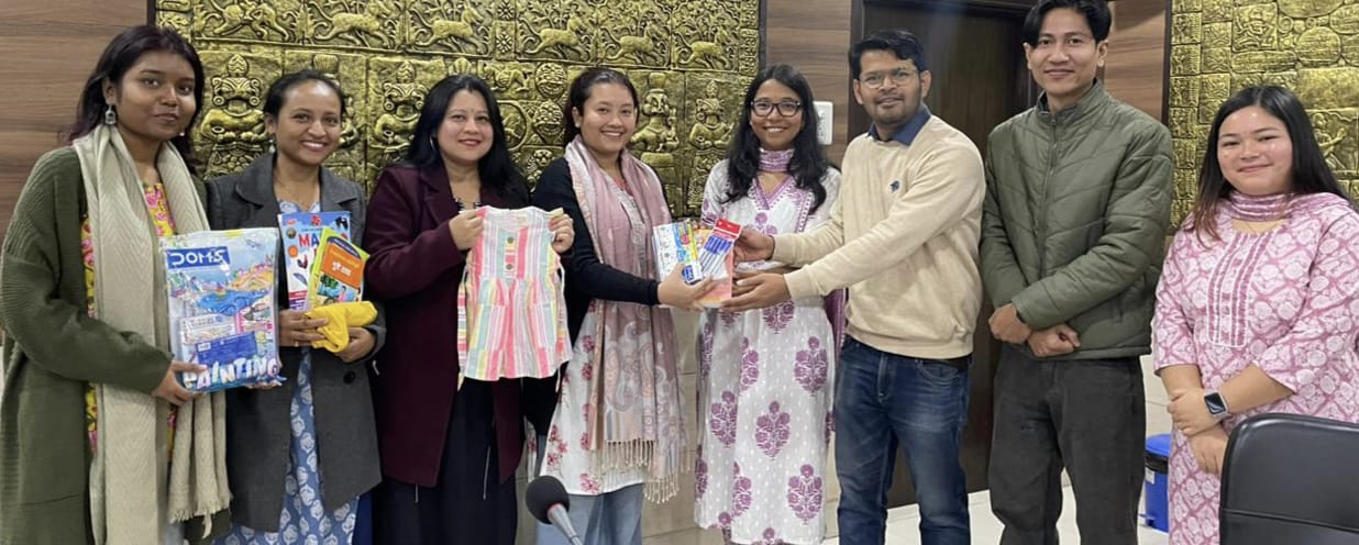 ডিব্রুগড় বিশ্ববিদ্যালয়ে “গিফট এ চাইল্ডহুড”-এর উদ্বোধন