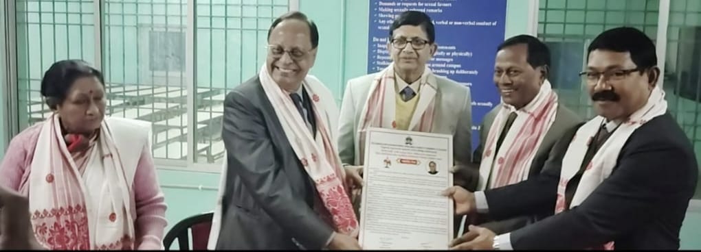 ডিব্রুগড়ের কানই কমার্স কলেজে পদ্মশ্রী হনুমানবক্স কানইয়ের আবক্ষ মূর্তি উন্মোচন,উপাচার্য ড. জিতেন হাজরিকা
