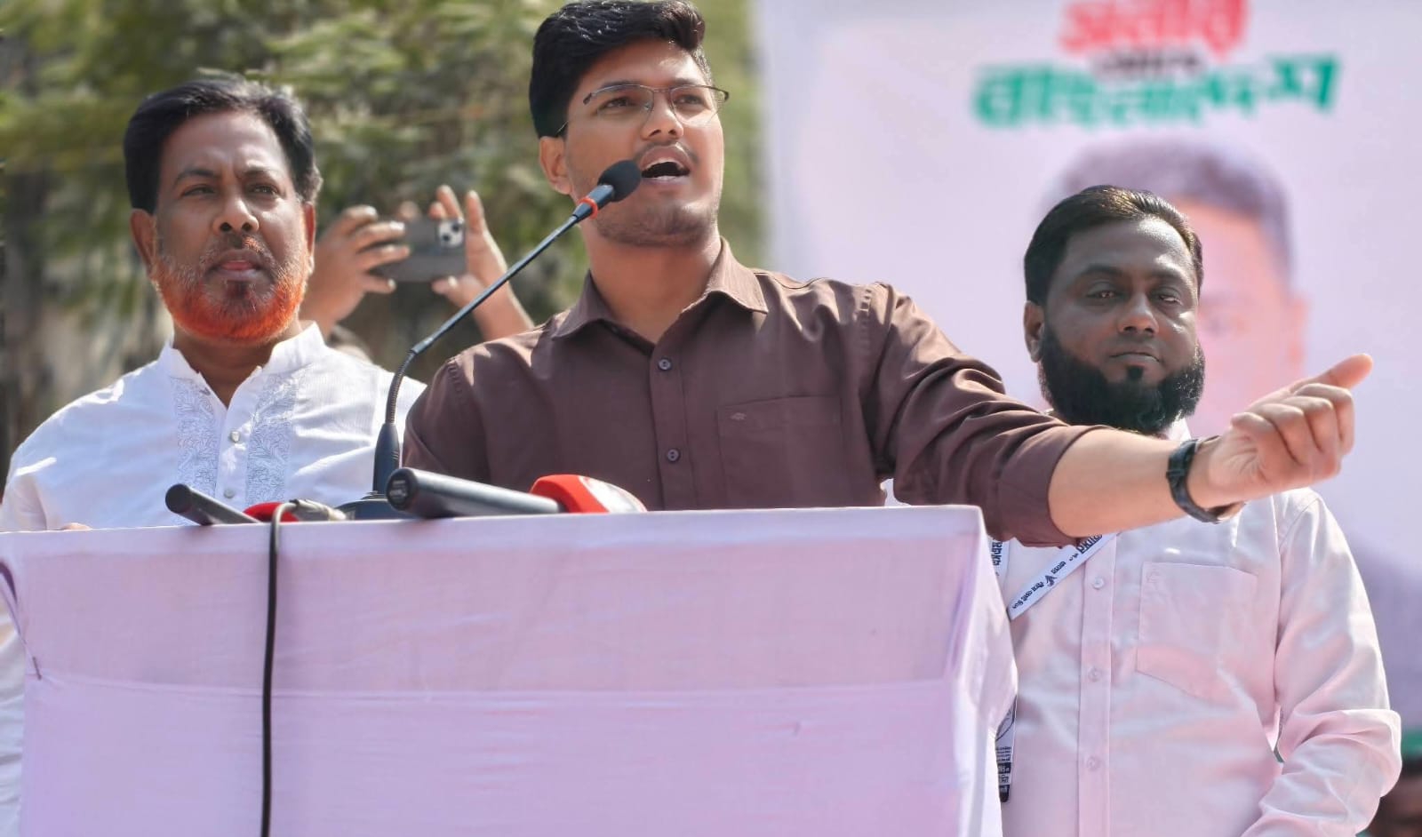 বিগত দিনের গুপ্ত জামায়াত শিবির ভোট চুরির পরিকল্পনা করছে ,,,,,, ডাকসু”র ভিপি প্রার্থী আবিদুল ইসলাম 