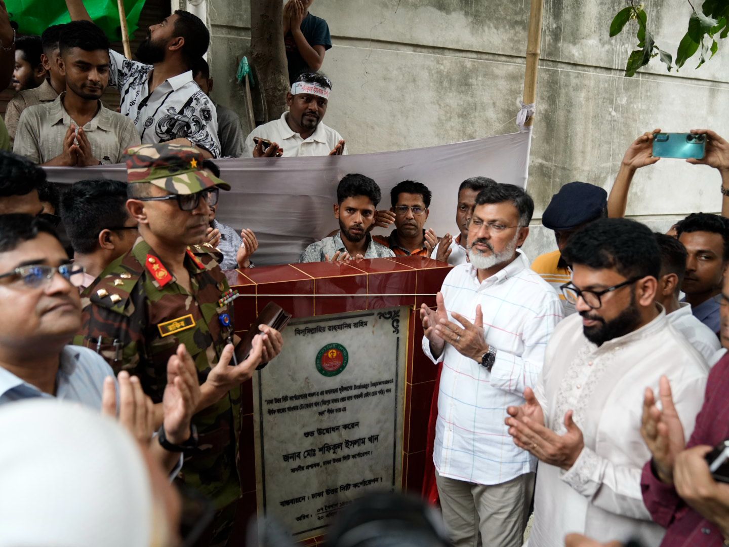 টোলারবাগ খাল খনন কার্যক্রমের উদ্বোধন করলেন ডিএনসিসি প্রশাসক