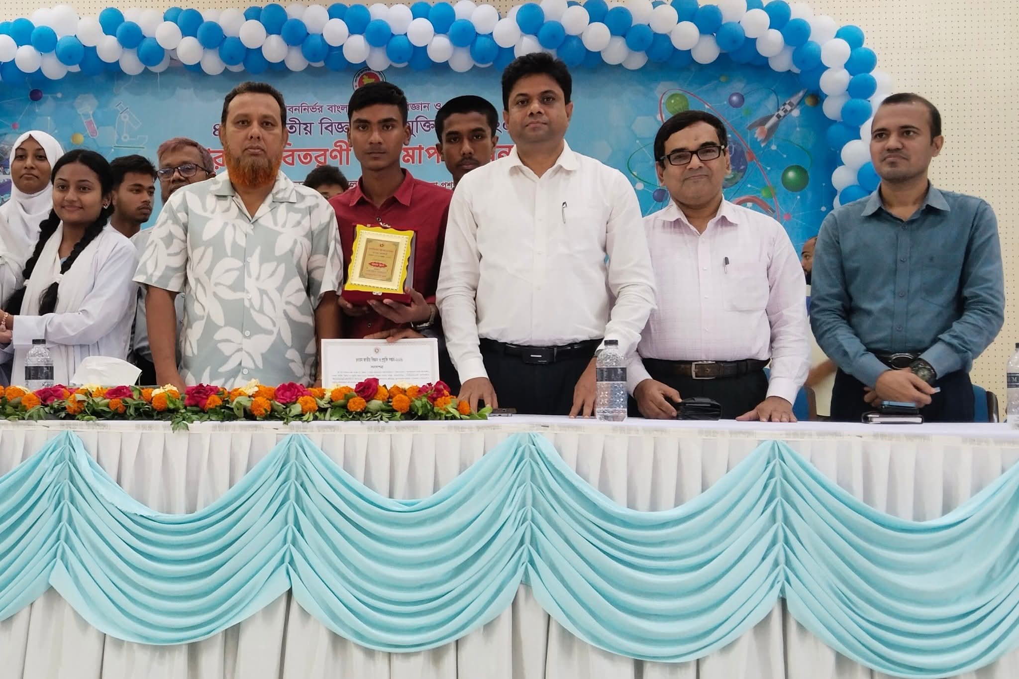 লালমনিরহাটে বিজ্ঞান ও প্রযুক্তি সপ্তাহে আদিতমারী সরকারি কলেজ চ্যাম্পিয়ন