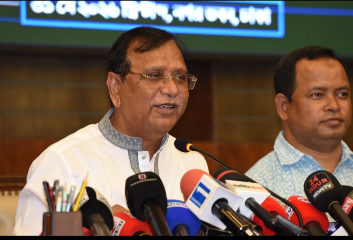নির্ধারিত লক্ষ্যমাত্রার চেয়ে বেশি কোরবানির বর্জ্য অপসারণ করলো ডিএসসিসি; ৩ দিনে অপসারিত হলো ৩৬,০৮৬ টন বর্জ্য