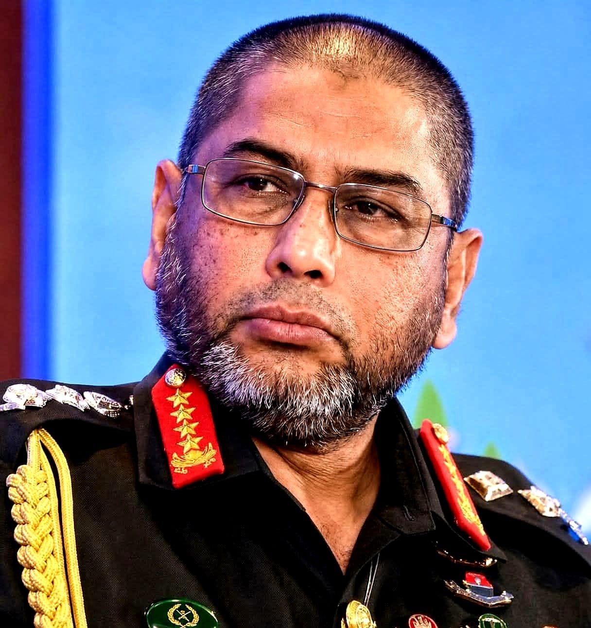 সংকটমোচন থেকে গণতান্ত্রিক উত্তরণ: সেনাপ্রধান ও নতুন বাংলাদেশের রূপান্তর